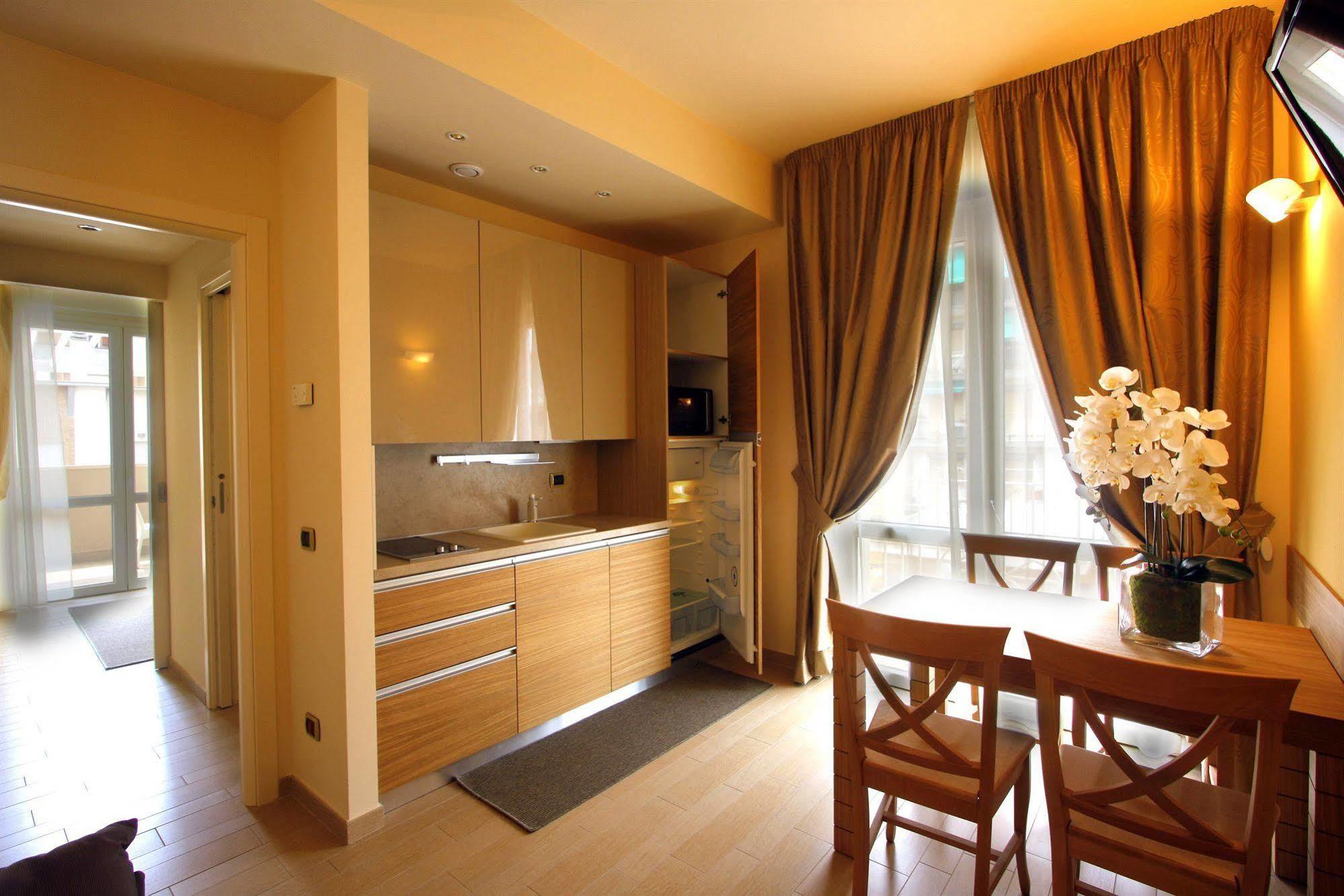 Aparthotel Relais Concorde Grottammare Exterior foto